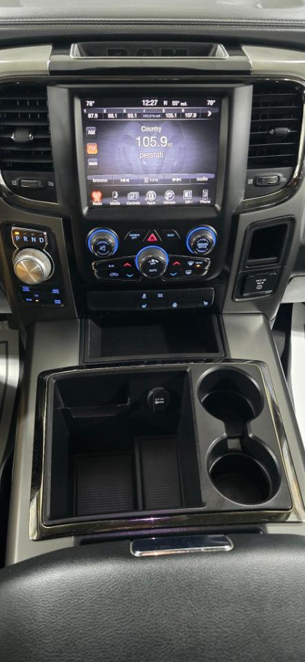 RAM 1500 Sport Crew Cab SWB 4WD 2015