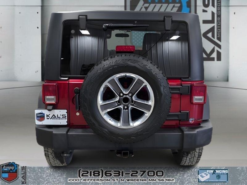 Jeep Wrangler Sport 4WD 2012