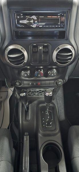 Jeep Wrangler Sport 4WD 2012