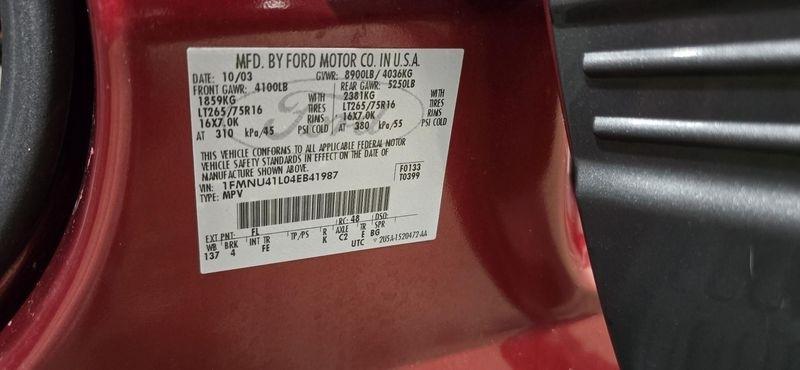 Ford Excursion XLT 5.4L 4WD 2004