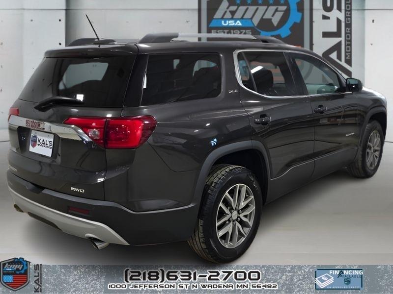GMC Acadia SLE-2 AWD 2017