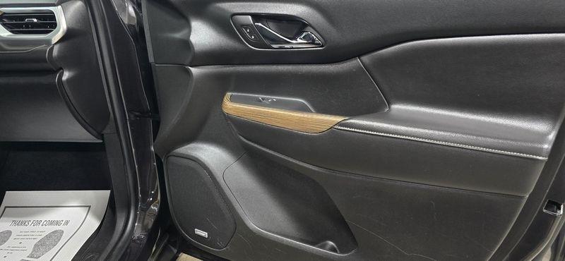 GMC Acadia SLE-2 AWD 2017