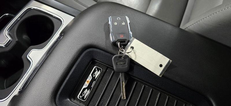 GMC Sierra 1500 SLT Crew Cab Long Box 4WD 2018