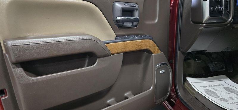 Chevrolet Silverado 1500 LTZ Crew Cab 4WD 2016