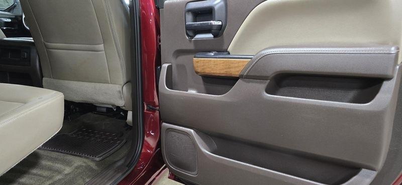 Chevrolet Silverado 1500 LTZ Crew Cab 4WD 2016