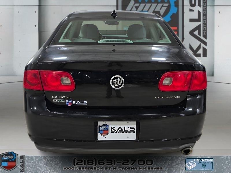 Buick Lucerne CX 2011