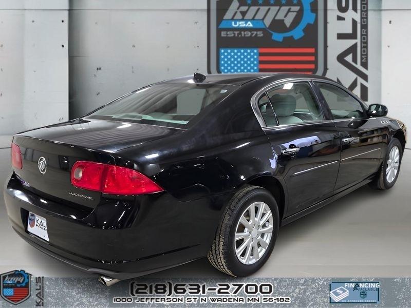 Buick Lucerne CX 2011