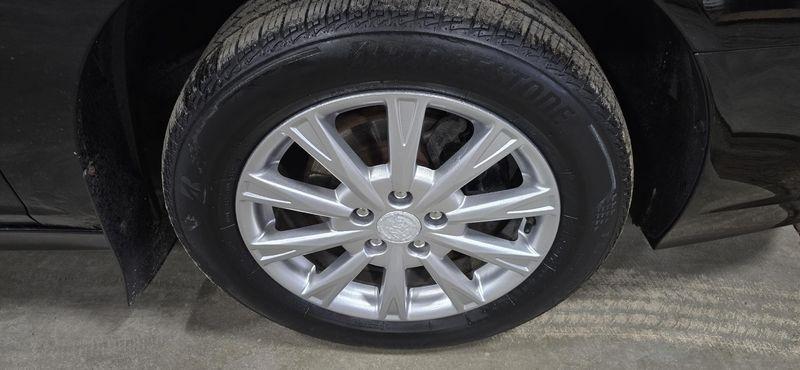 Buick Lucerne CX 2011