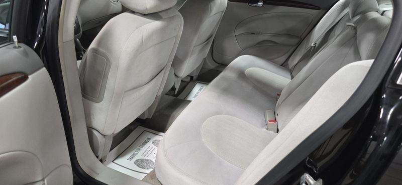 Buick Lucerne CX 2011