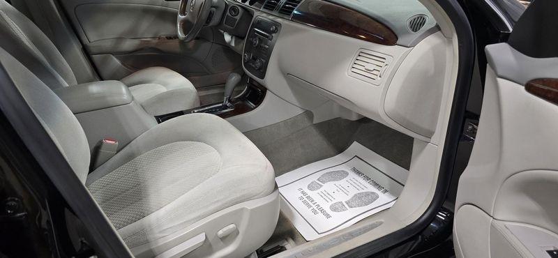 Buick Lucerne CX 2011