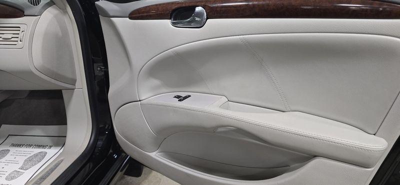 Buick Lucerne CX 2011