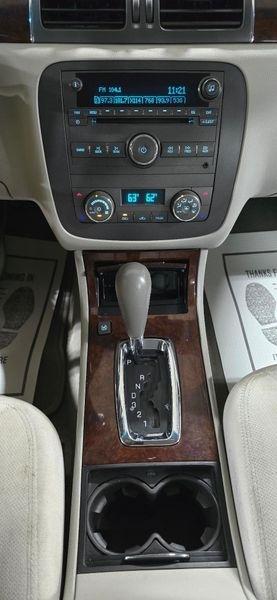 Buick Lucerne CX 2011