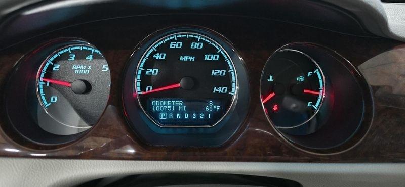 Buick Lucerne CX 2011