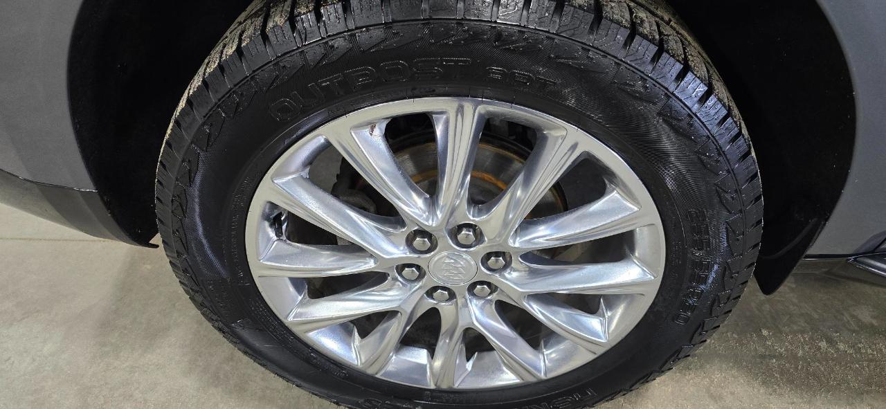 Buick Enclave Essence AWD 2021