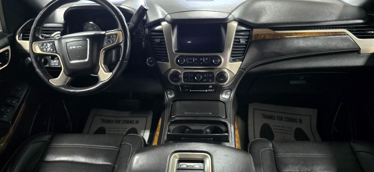 GMC Yukon Denali XL 4WD 2015