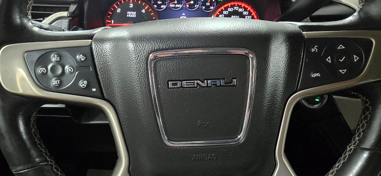 GMC Yukon Denali XL 4WD 2015
