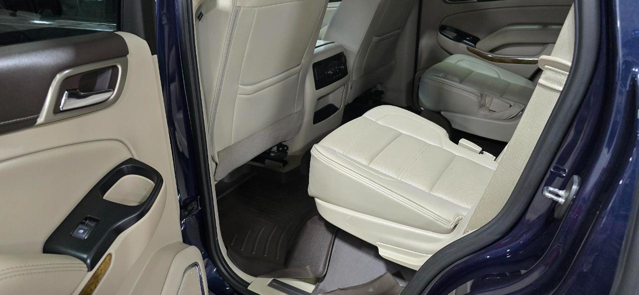GMC Yukon Denali 4WD 2017