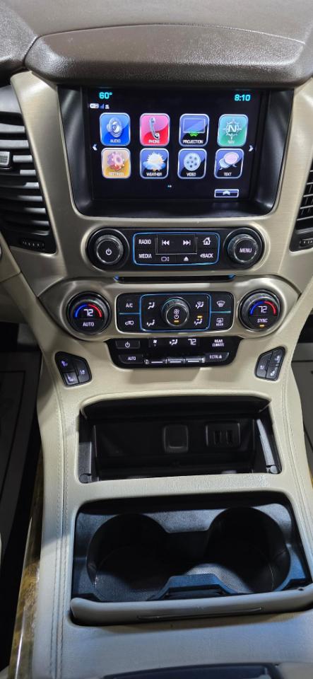 GMC Yukon Denali 4WD 2017
