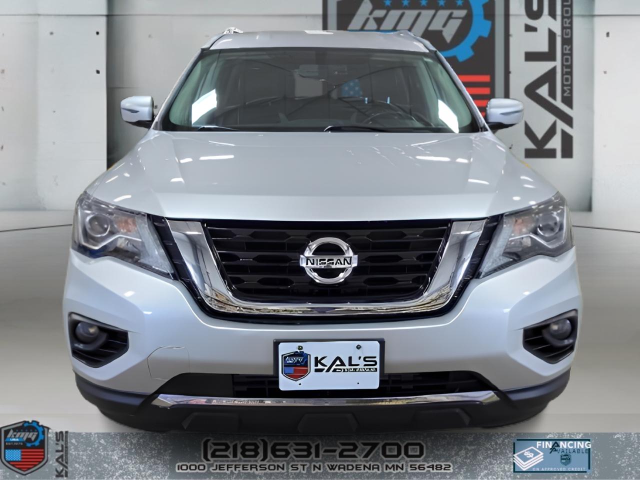 Nissan Pathfinder Platinum 4WD 2017