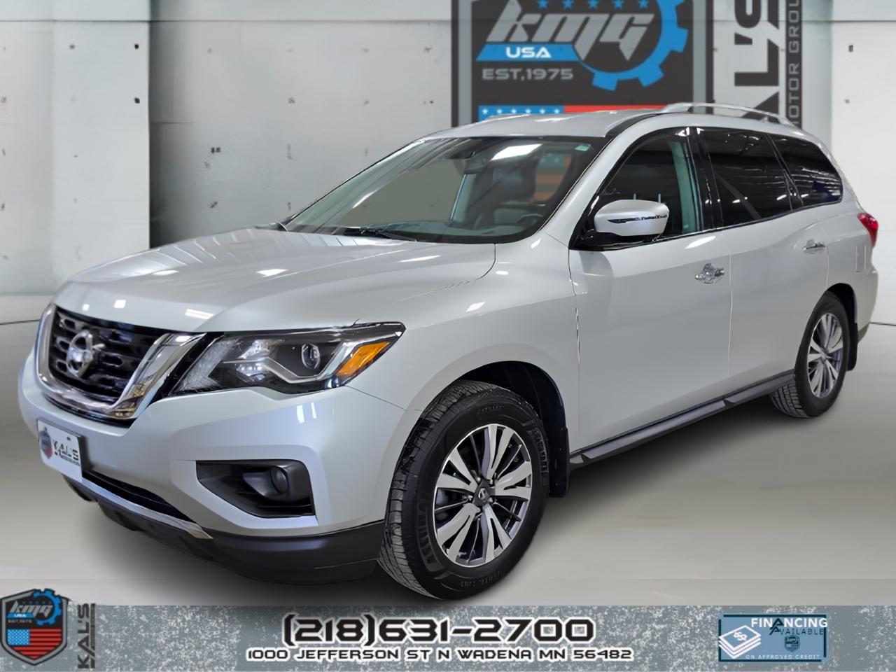 Nissan Pathfinder Platinum 4WD 2017