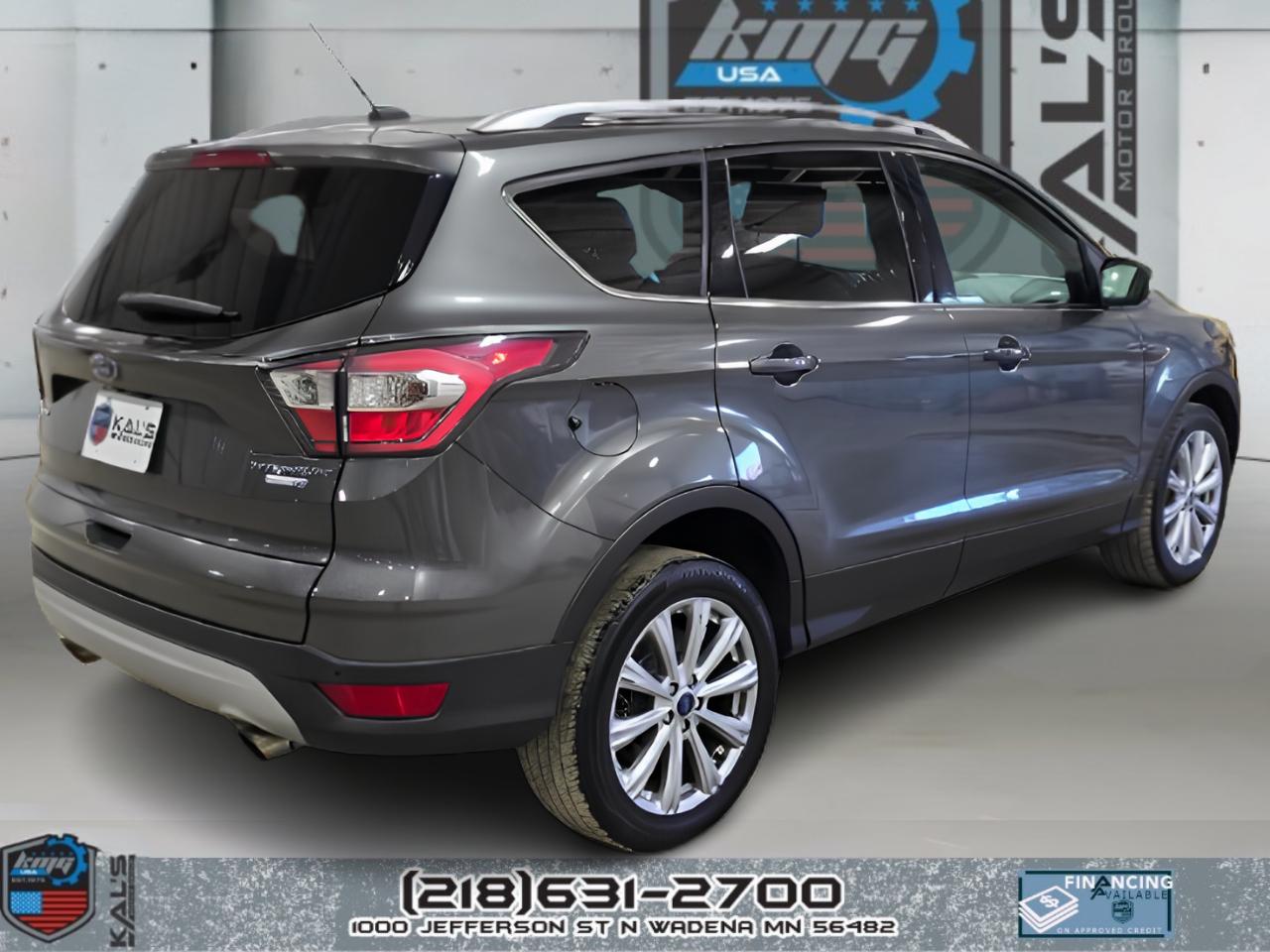 Ford Escape Titanium 4WD 2017