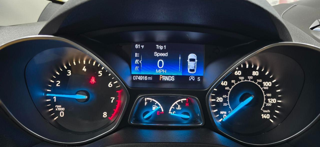 Ford Escape Titanium 4WD 2017