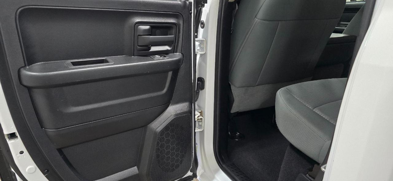 RAM 1500 Tradesman Quad Cab 4WD 2014