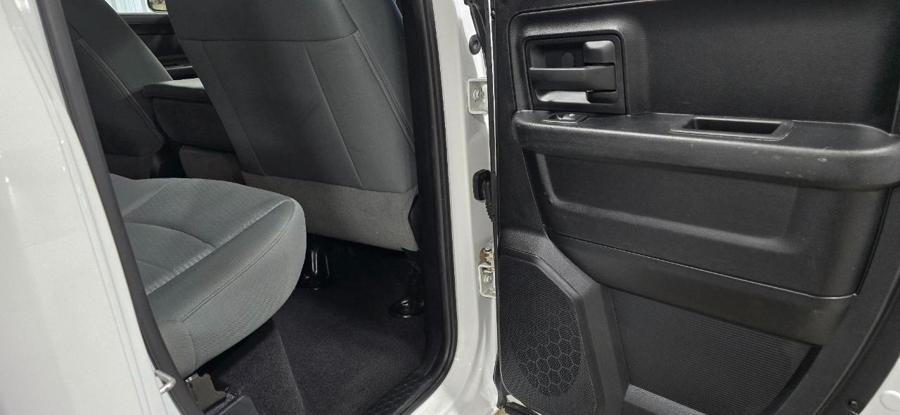 RAM 1500 Tradesman Quad Cab 4WD 2014