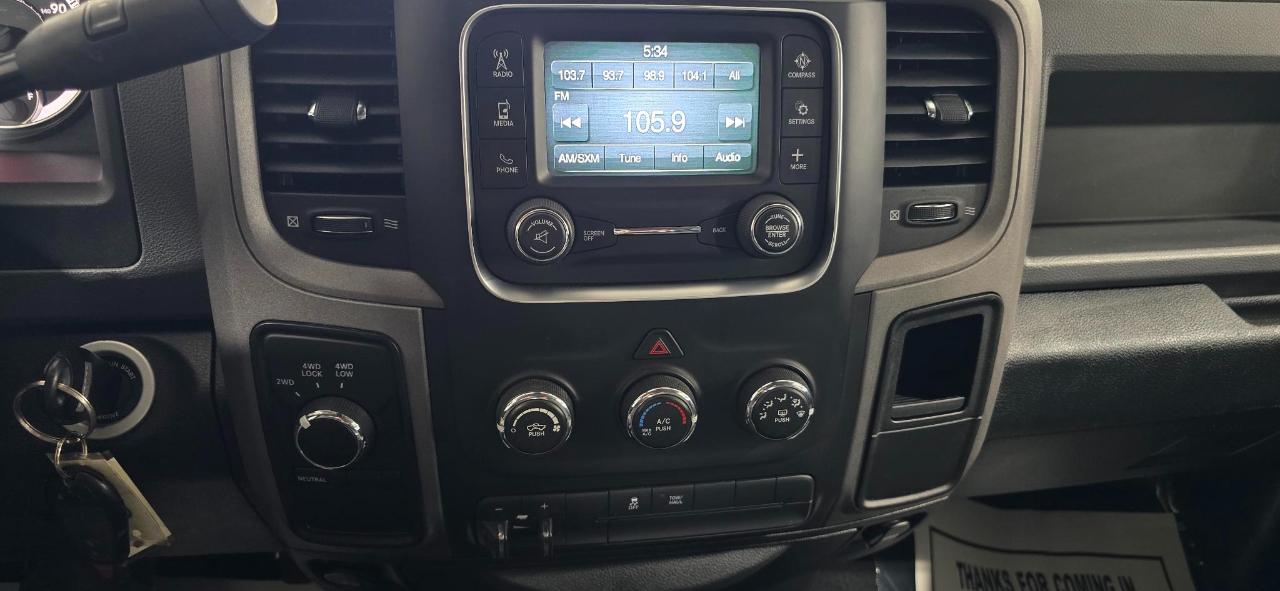RAM 1500 Tradesman Quad Cab 4WD 2014