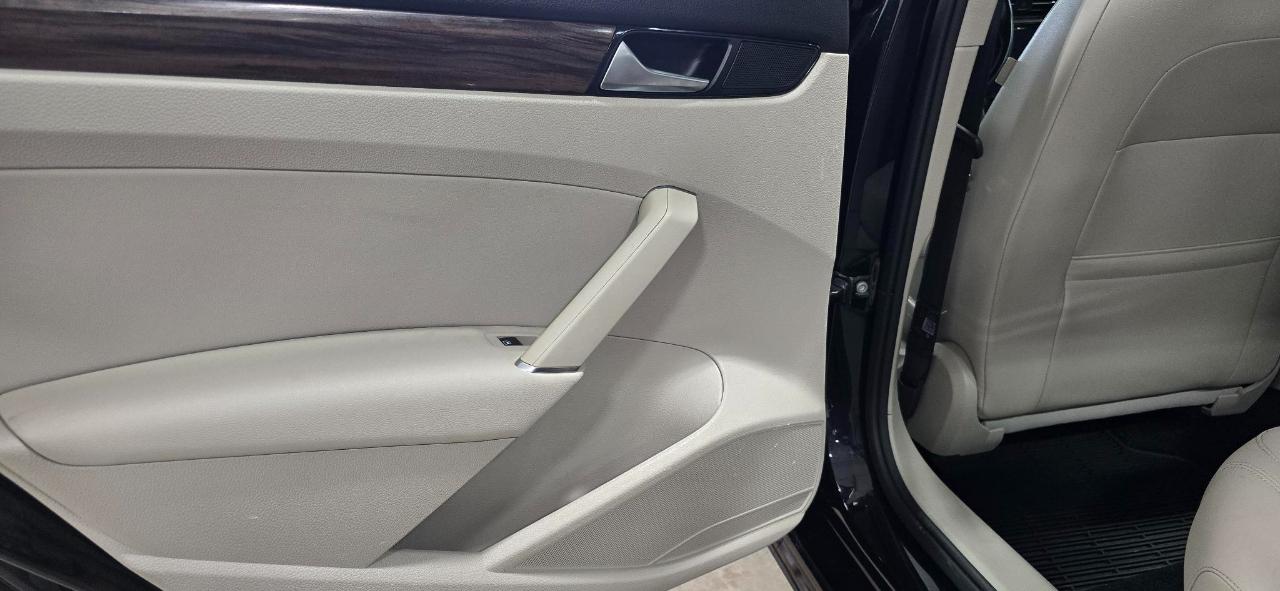 Volkswagen Passat SEL 2020
