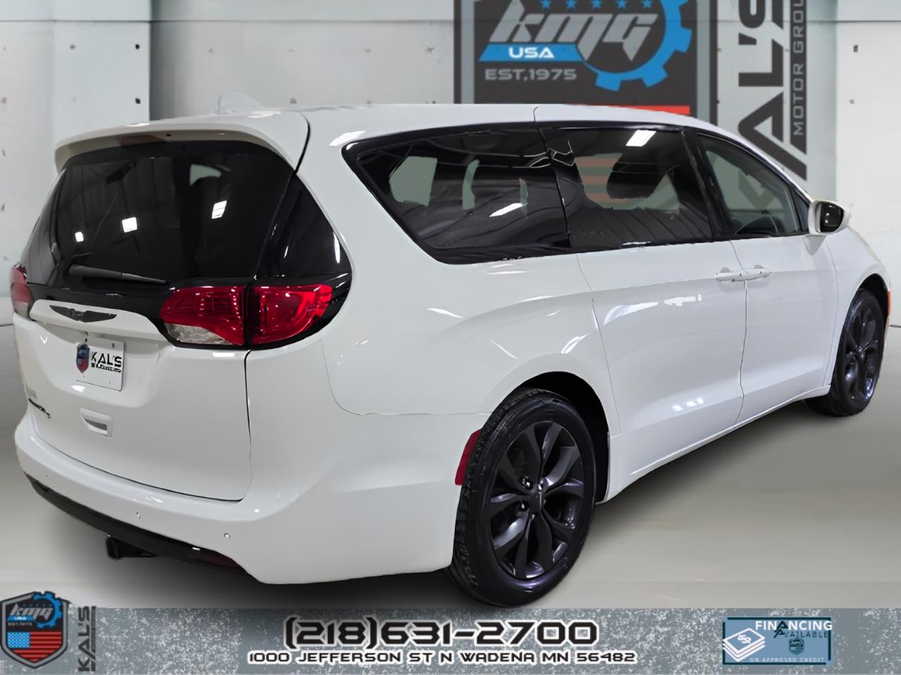 Chrysler Pacifica Touring Plus 2020
