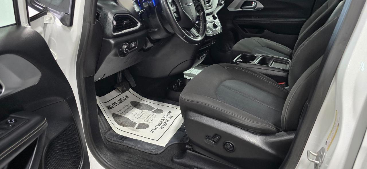 Chrysler Pacifica Touring Plus 2020
