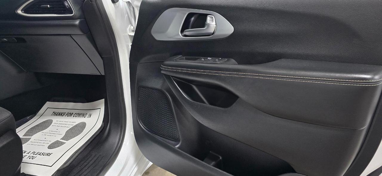 Chrysler Pacifica Touring Plus 2020