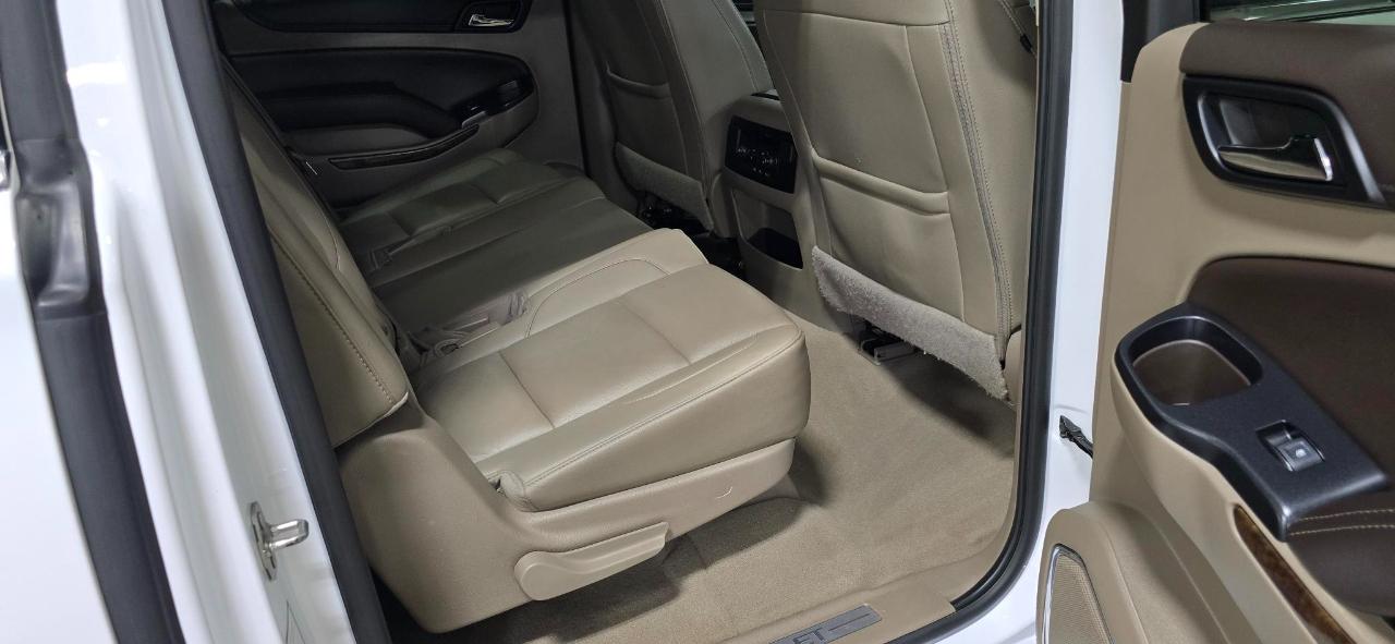 Chevrolet Suburban LT 4WD 2019