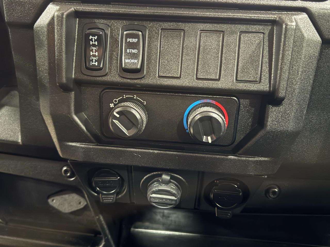 Polaris Ranger XP 1000 Premium EPS  2023