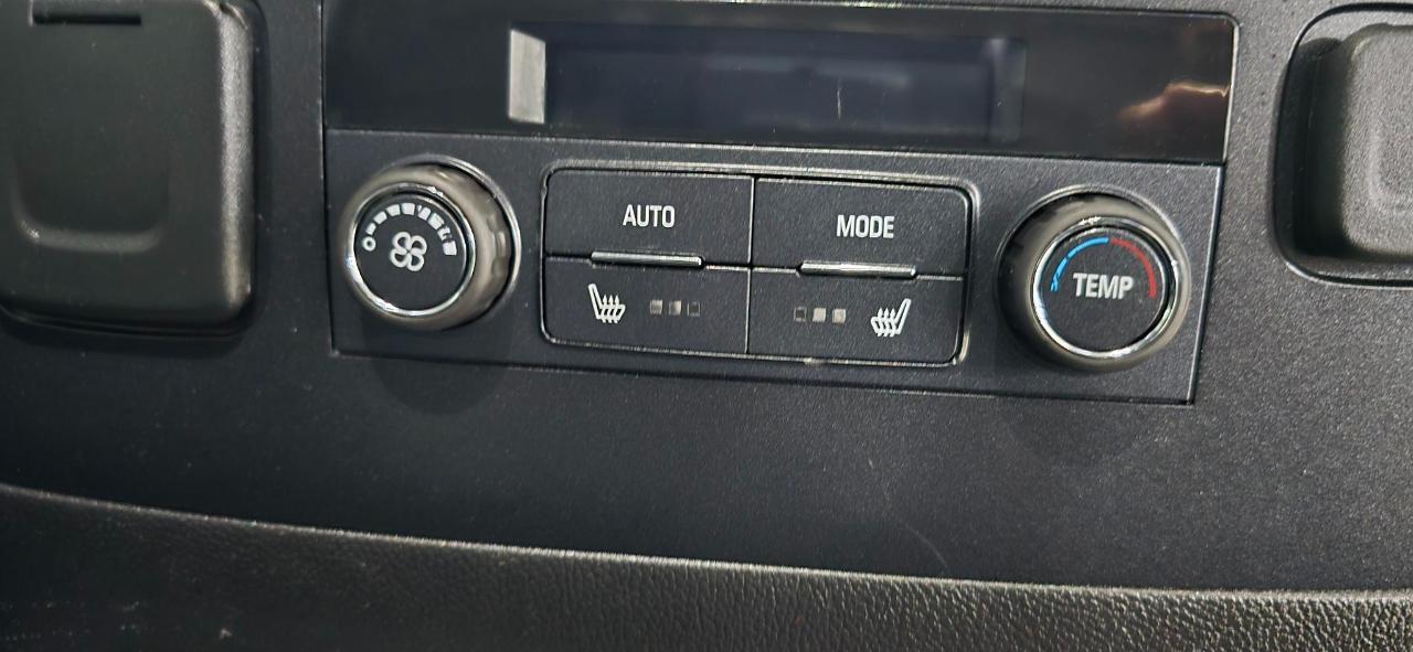 Chevrolet Suburban LT 4WD 2018