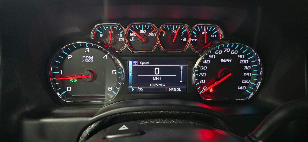 Chevrolet Suburban LT 4WD 2018