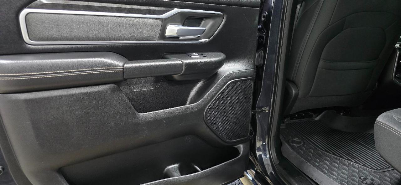 RAM 1500 Big Horn Crew Cab SWB 4WD 2019