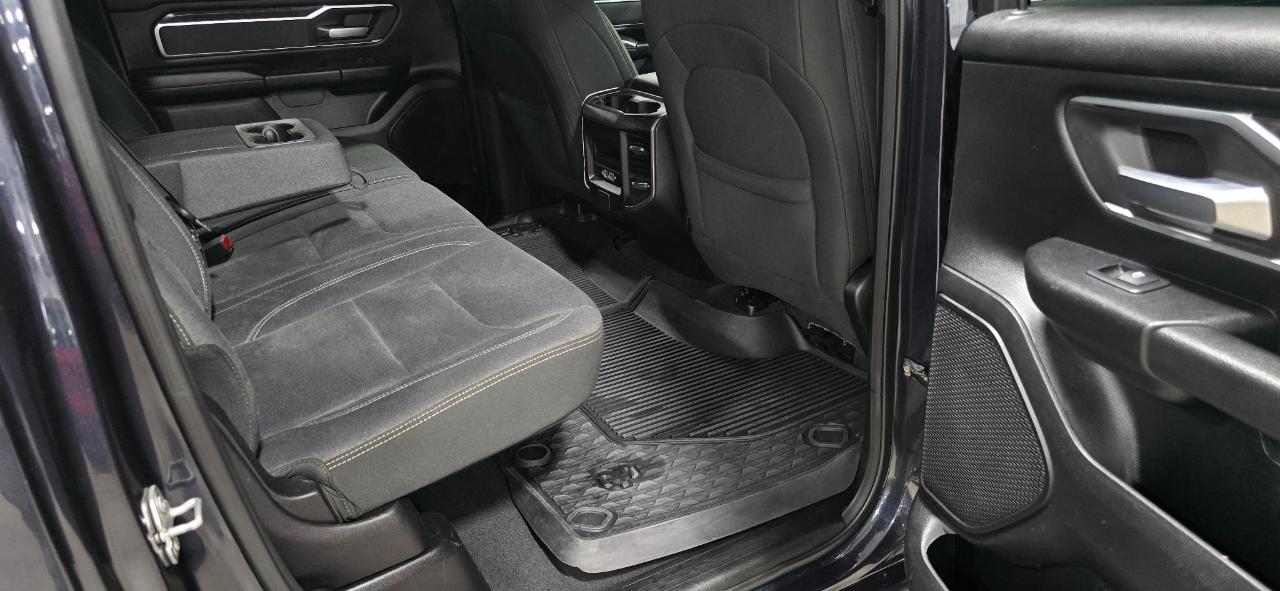 RAM 1500 Big Horn Crew Cab SWB 4WD 2019