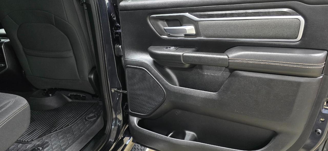 RAM 1500 Big Horn Crew Cab SWB 4WD 2019