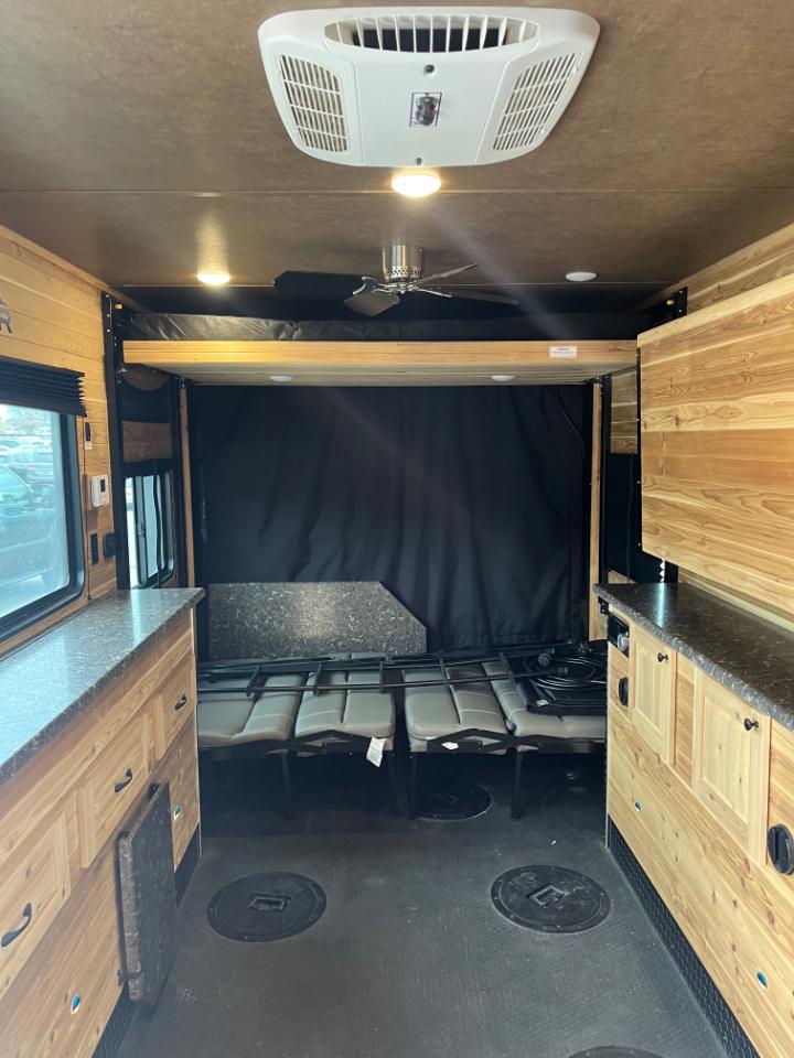 Glacier 18 RV Explorer Toy Hauler  2022