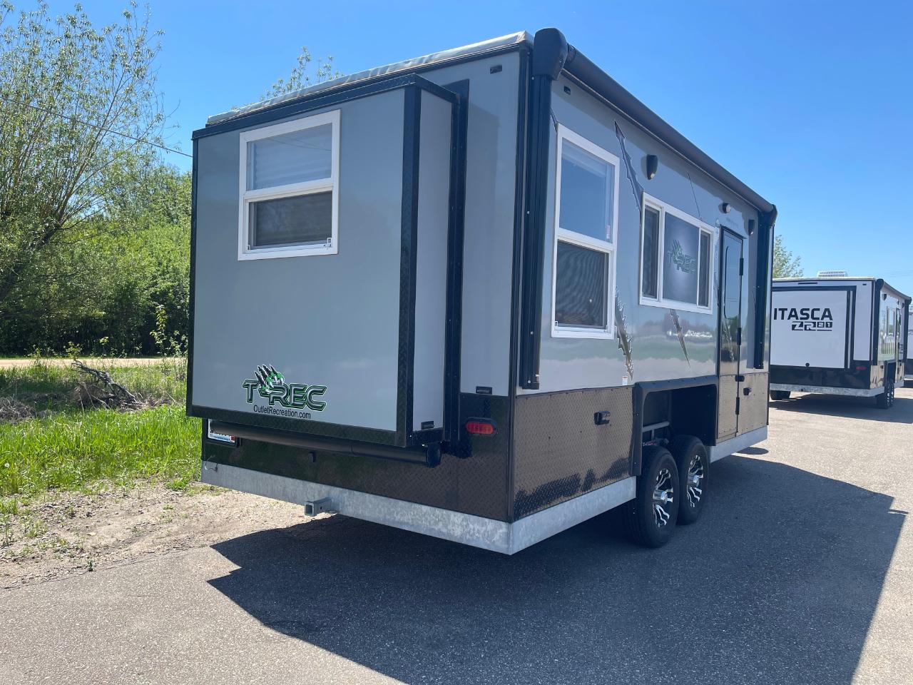 Ice Castle 8x18v T-Rec JR RV  2025
