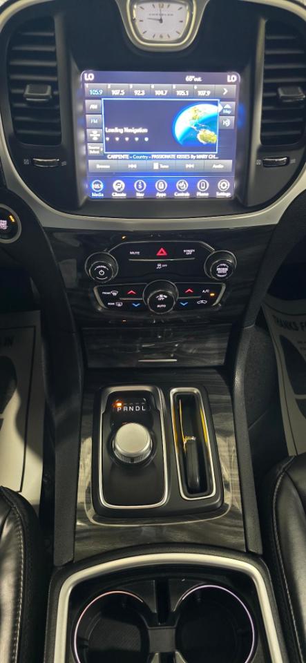 Chrysler 300 Touring AWD 2020