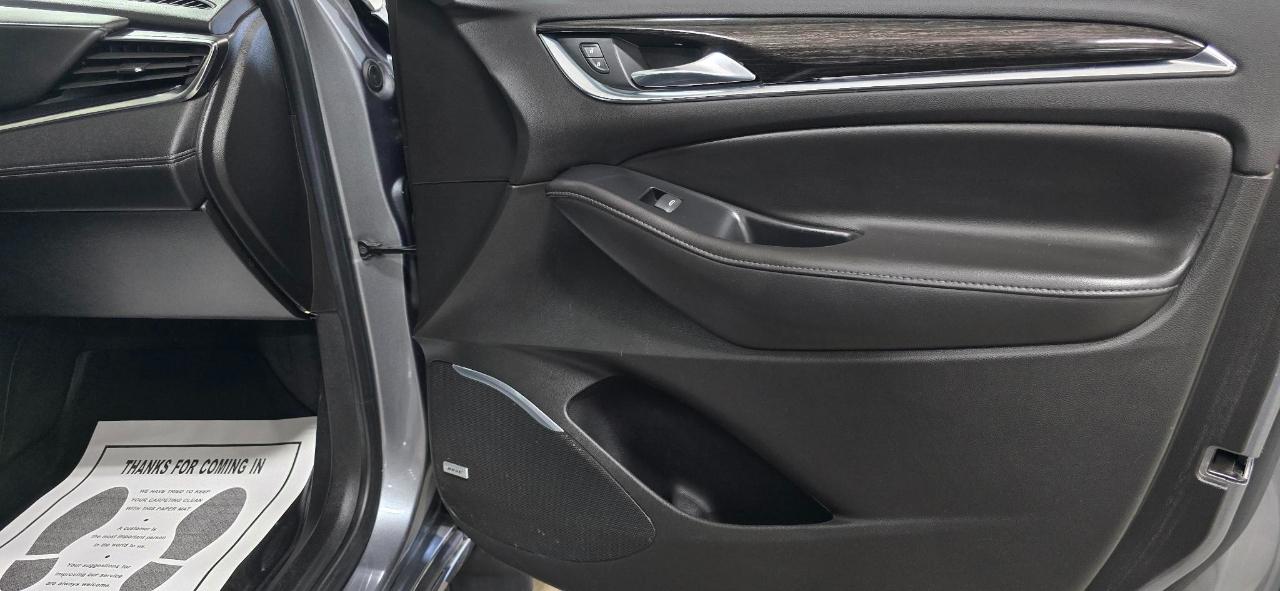Buick Enclave Avenir AWD 2021