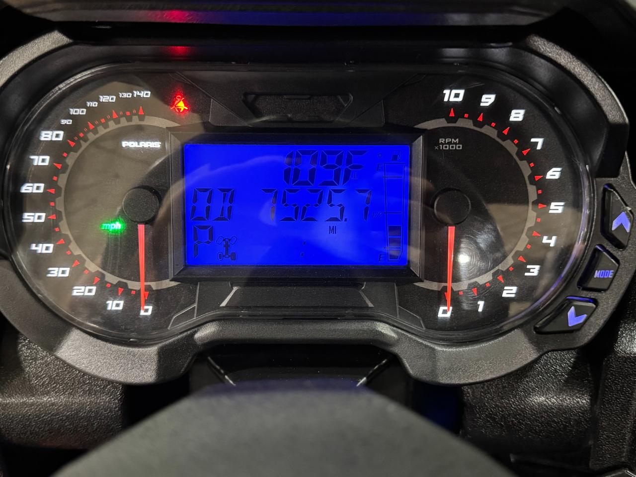 Polaris General 1000 Deluxe  2016