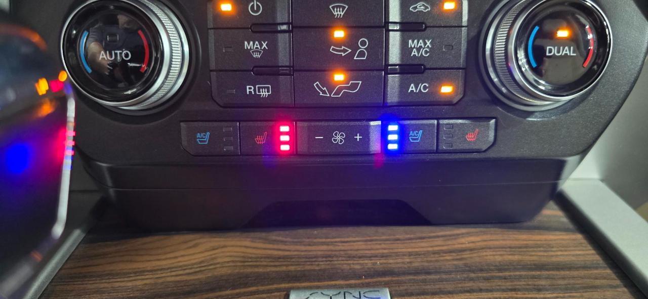 Ford F-150 Lariat SuperCrew 5.5-ft. Bed 4WD 2016