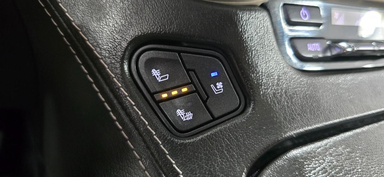 GMC Yukon Denali 4WD 2020
