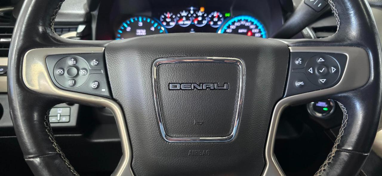 GMC Yukon Denali 4WD 2020