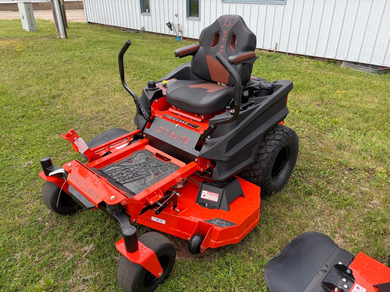 Bad Boy Mowers ZT Elite 54in Kawasaki FR730 24HP  2026