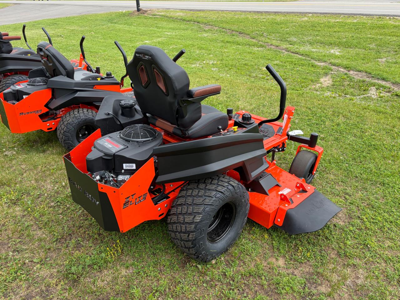 Bad Boy Mowers ZT Elite 54in Kawasaki FR730 24HP  2026